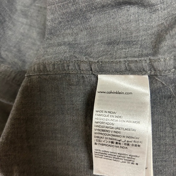 Mens Calvin Klein Jeans Ombré Gray and Black Check Button Down Shirt, size M - Picture 7 of 7